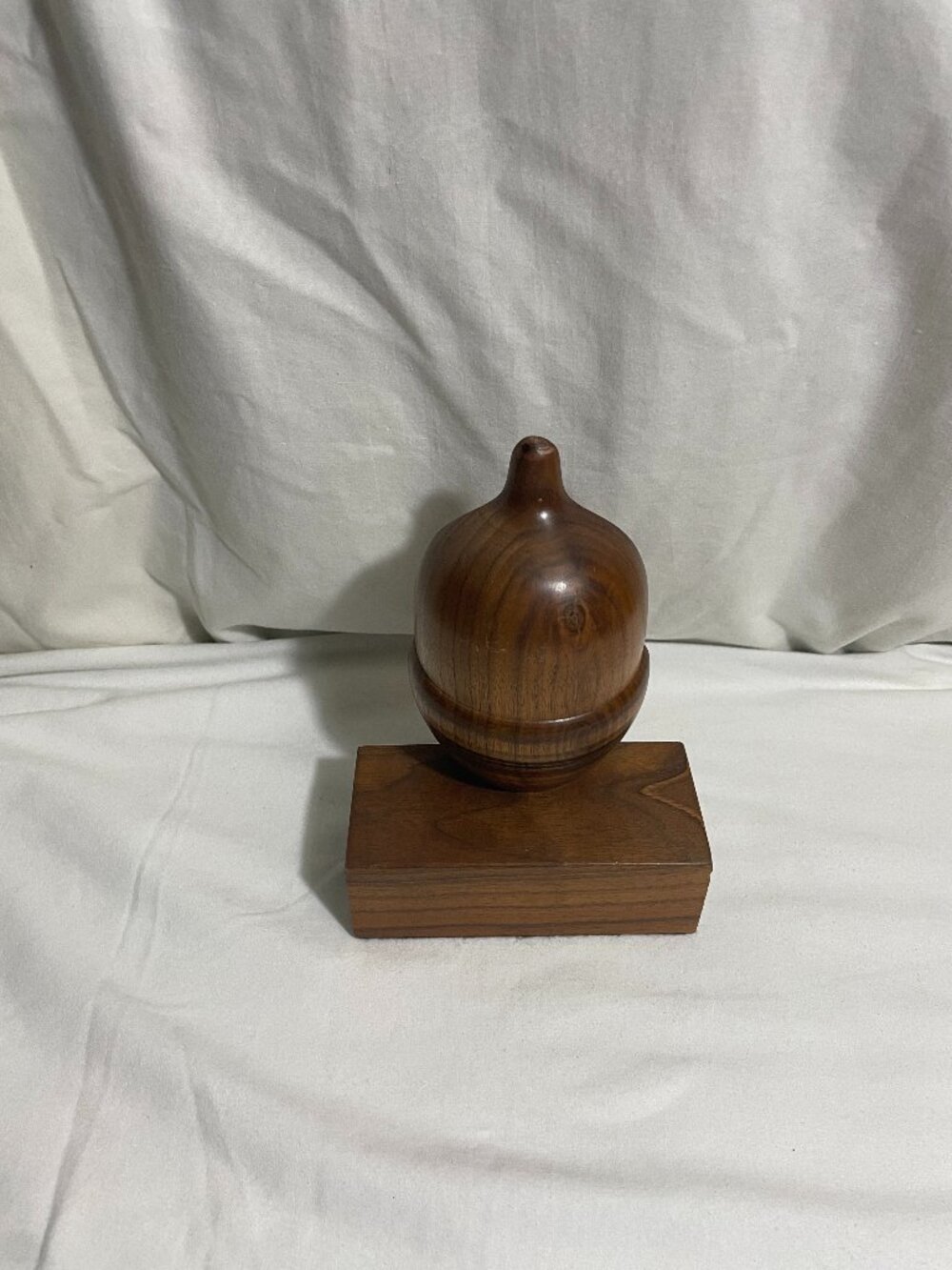 Vintage Wooden Acorn Bookend Mid Century Modern Carved Wood Decor 8”